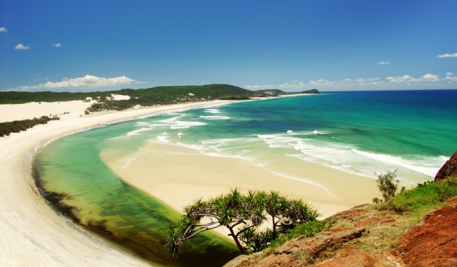 Остров Фрейзър - девствено късче от рая, лежащо покрай бреговете на Куинсланд, Австралия.