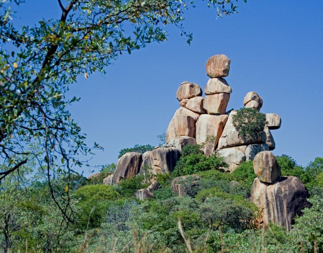 Необикновени релефни форми са се настанили в тайнствените земи на Зимбабве